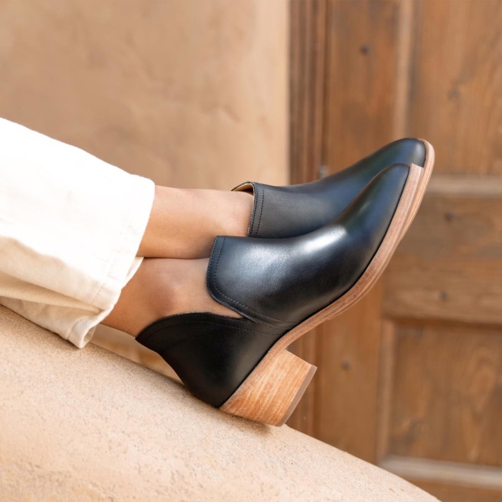 EUC Nisolo Classic Mia Ankle Boot